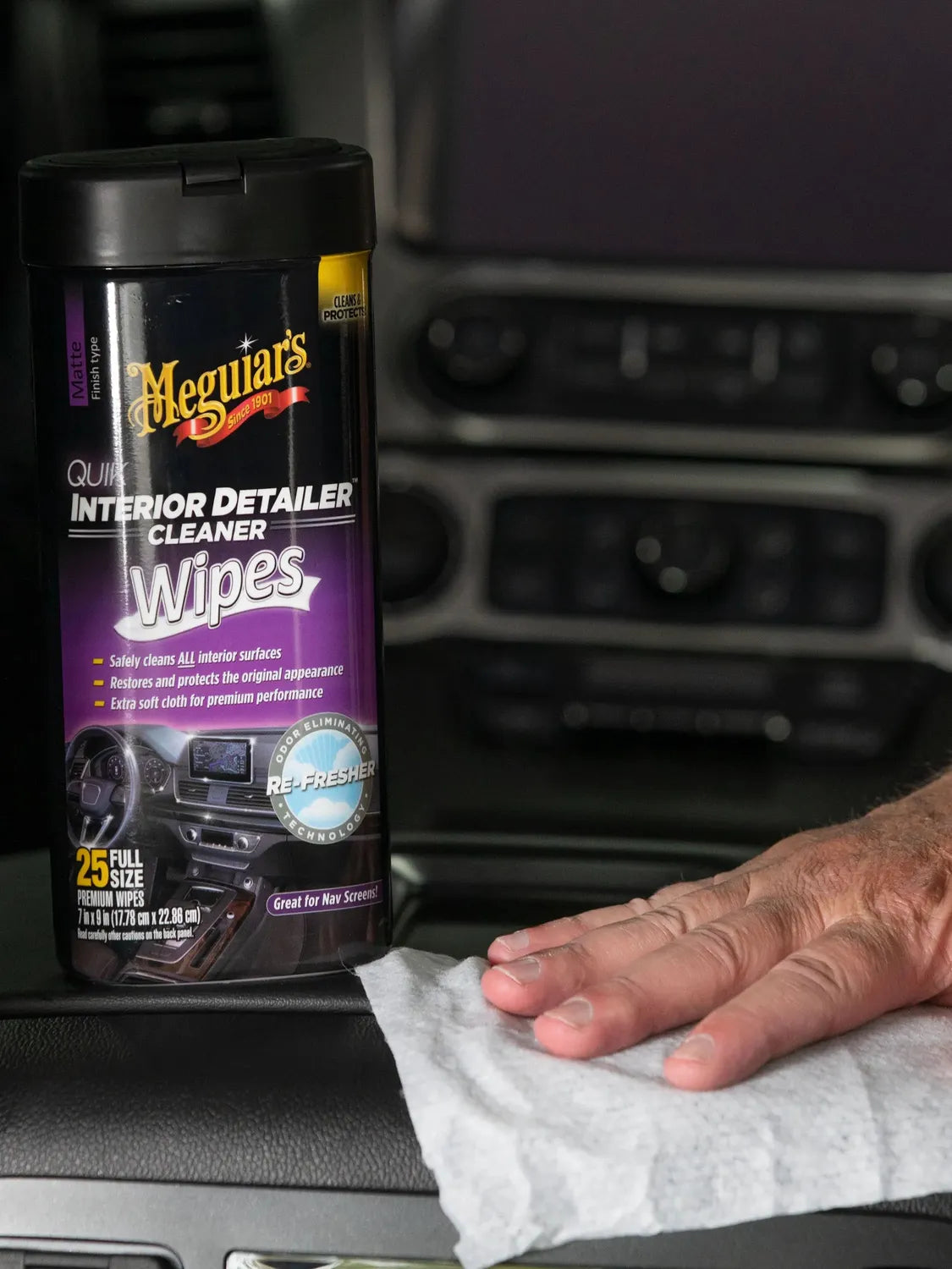 Meguiar's Quik Interior Detailer Wipes (30 Pc Can)-5