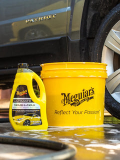 Meguiar's Ultimate Wash & Wax (48 oz)-3