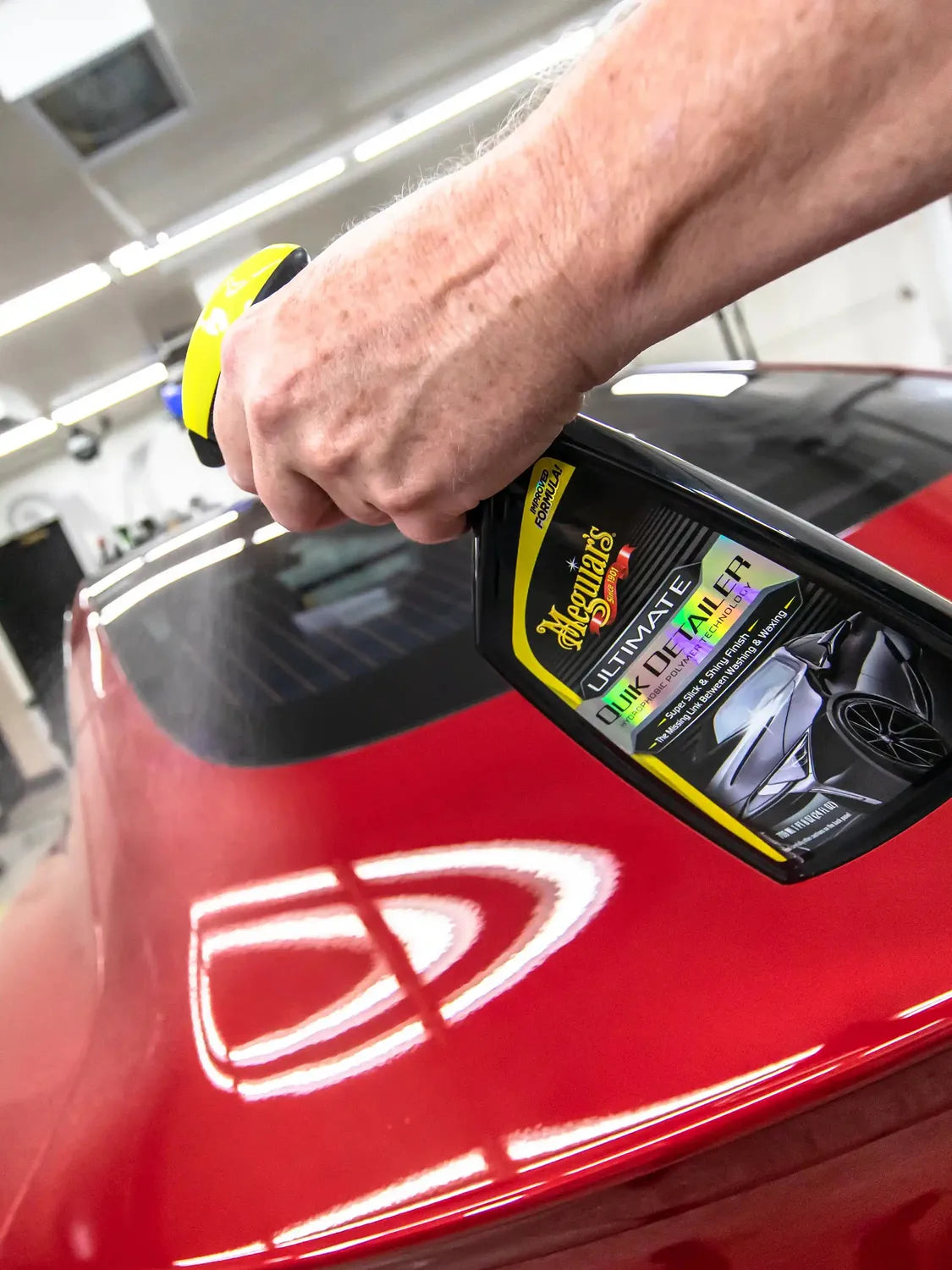 Meguiar's Ultimate Quik Detailer (24 oz)-4