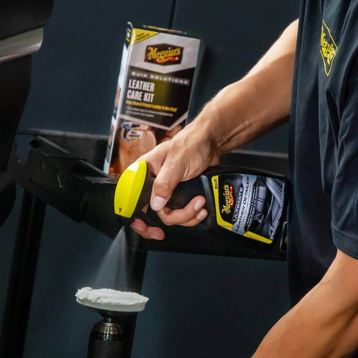 Meguiars Quik Solutions Leather Care Kit-2