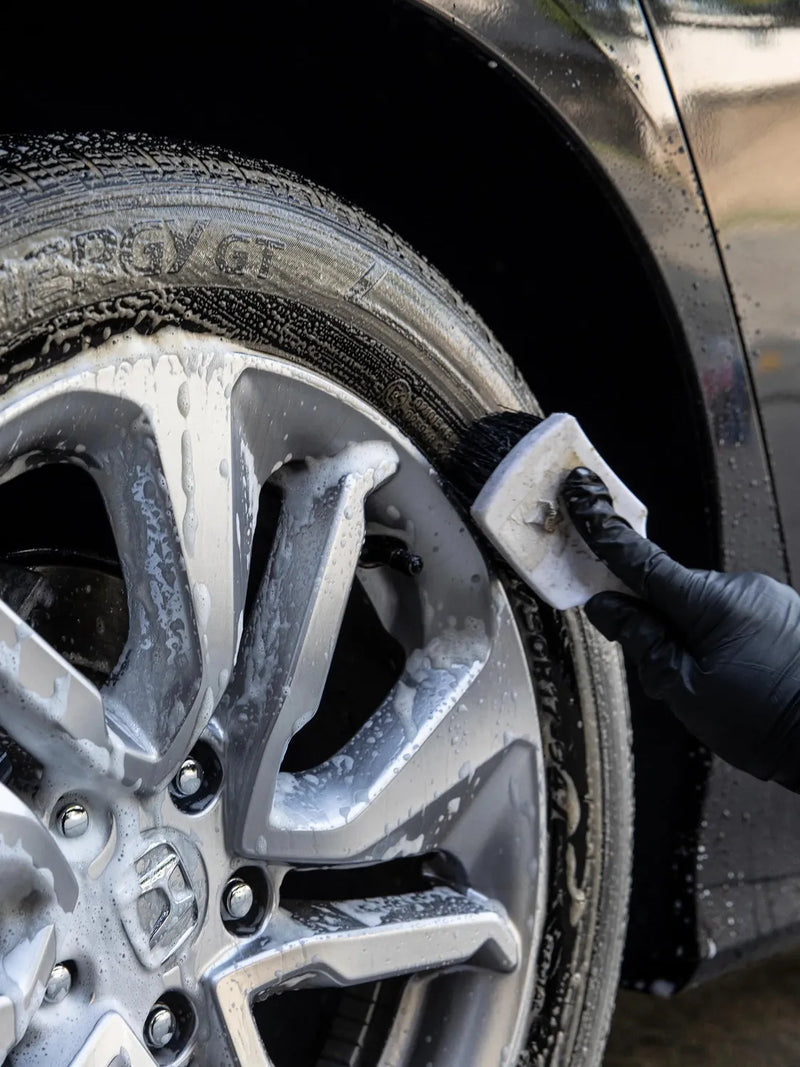 Meguiar's Hot Rims All Wheel Cleaner (24 oz / 710 ml)-4