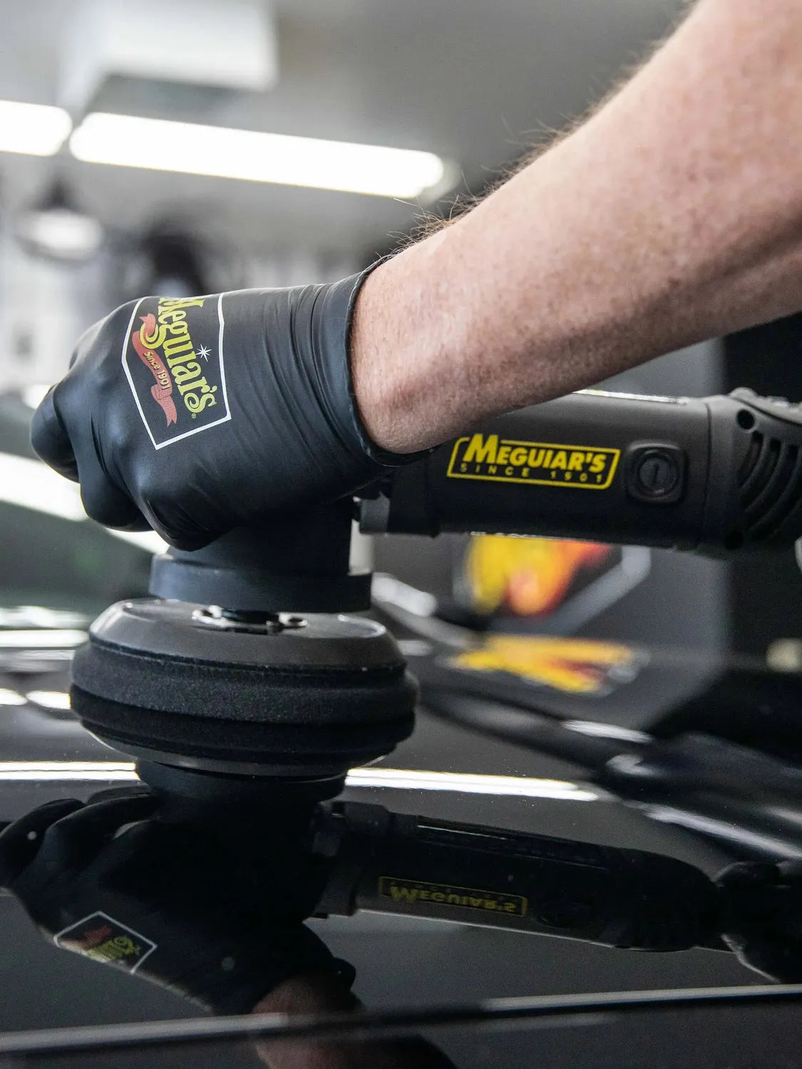 Meguiar's Ultra Finishing Durable Glaze 64oz-4